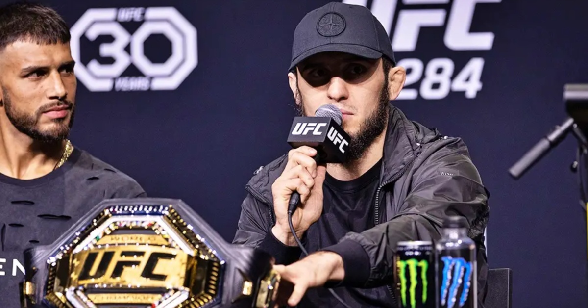 Islam Makhachev plays down rematch with Charles Oliveira next: 'I want a new name on my résumé' 1 Islam Makhachev plays down Charles Oliveira rematch next I want a new name UFC