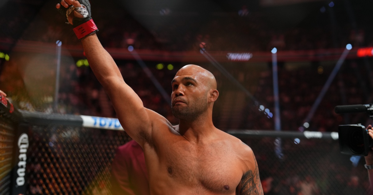 Robbie Lawler lands stunning KO win over Niko Price 38 seconds retirement fight at UFC 290