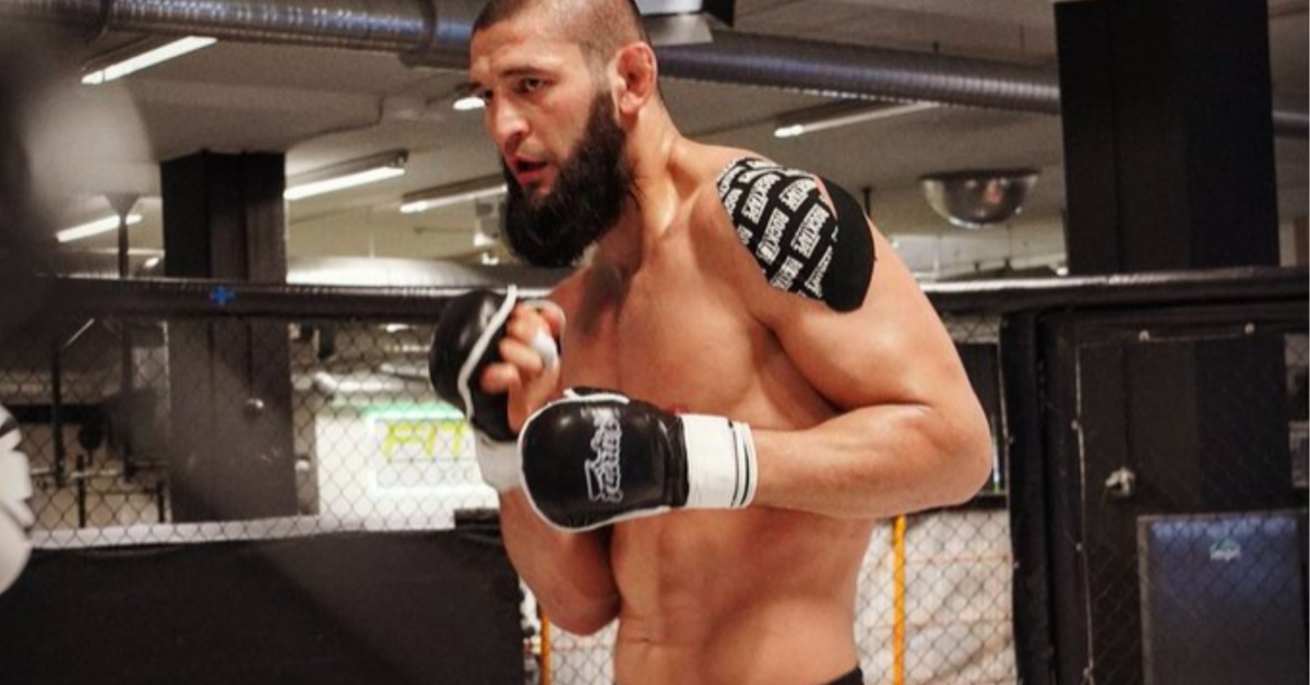 Khamzat Chimaev impressive physique UFC 294 Paulo Costa