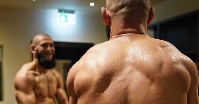 Photo – Khamzat Chimaev shows off ripped physique ahead of middleweight return at UFC 294