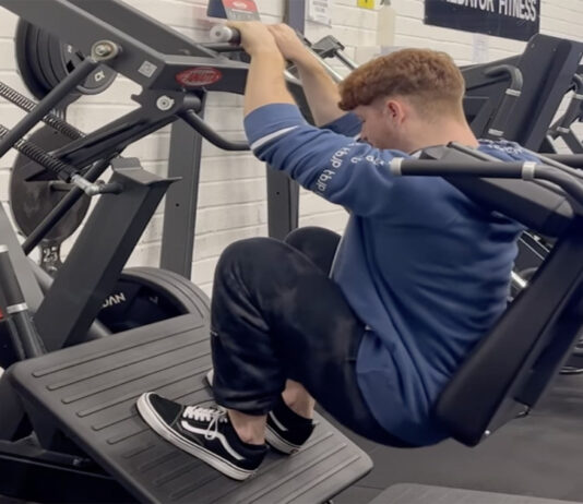 Pendulum Squat