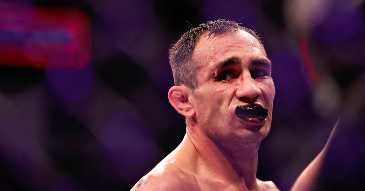 Tony Ferguson calls critics eunics ahead of UFC 296 defends athleticism that's not a failed knee slide