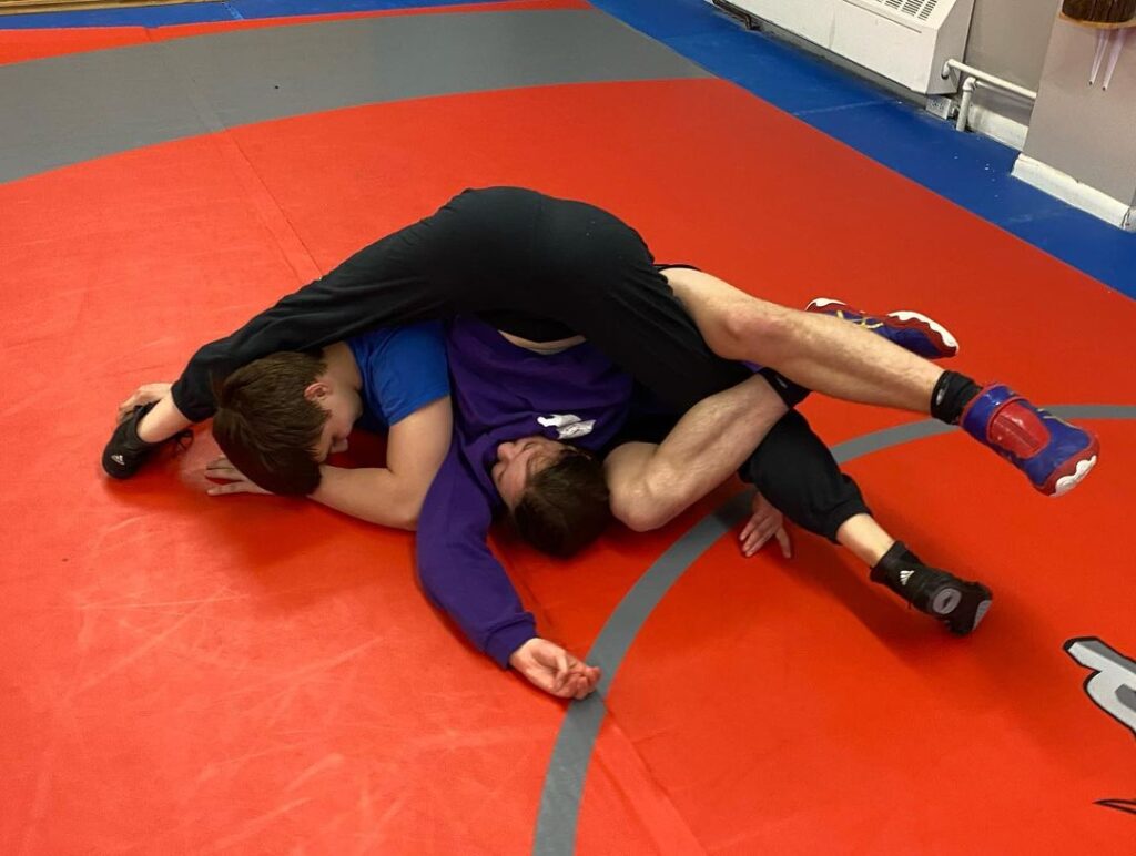 Spladle Wrestling Technique