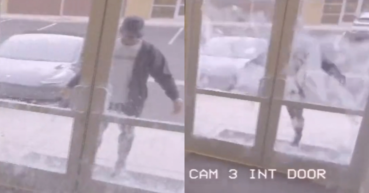 Video - Ex-UFC star Francis Ngannou accidentally smashes glass after pushing a pull door at shopfront 1 Francis Ngannou breaks glass after pulling push door in Las Vegas store UFC