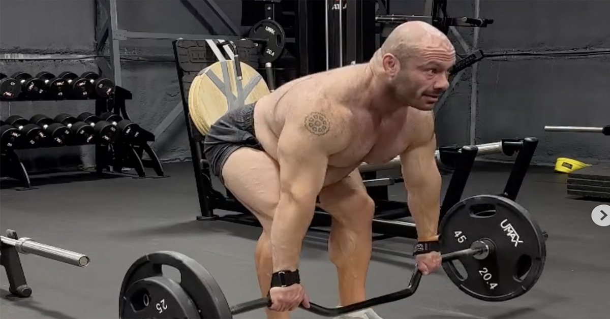 Dr. Mike Israetel: Renaissance Periodization 1 Dr. Mike Israetel: Renaissance Periodization