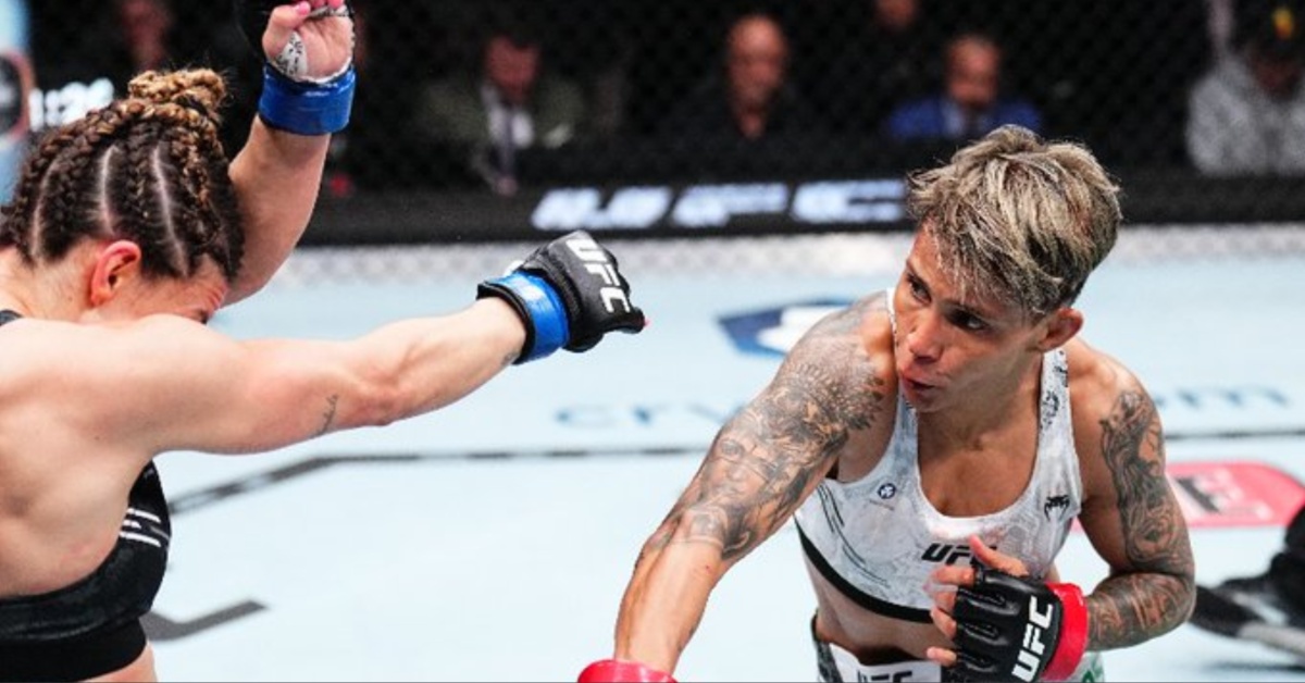 Amanda Lemos scores decision victory over Mackenzie Dern in epic three-round war – UFC 298 Highlights