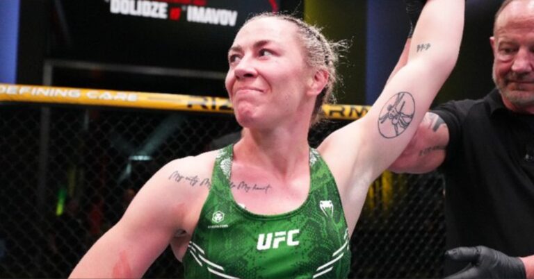 Molly McCann scores last-second armbar submission victory in strawweight debut – UFC Vegas 85 Highlights