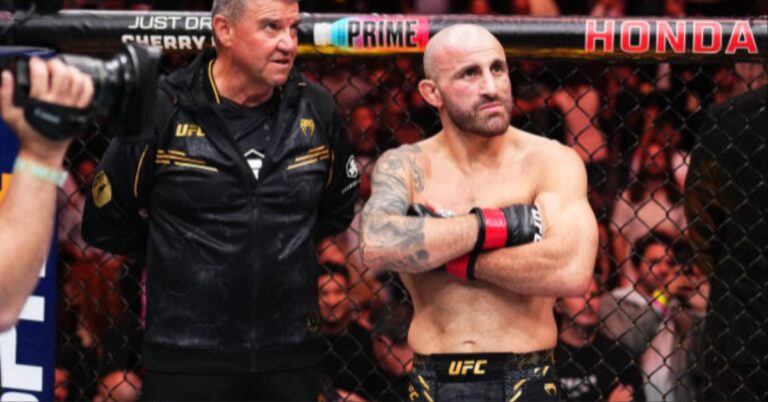 Alexander Volkanovski baffled by betting odds: Why Robert Whittaker shouldn’t be the underdog against Khamzat Chimaev