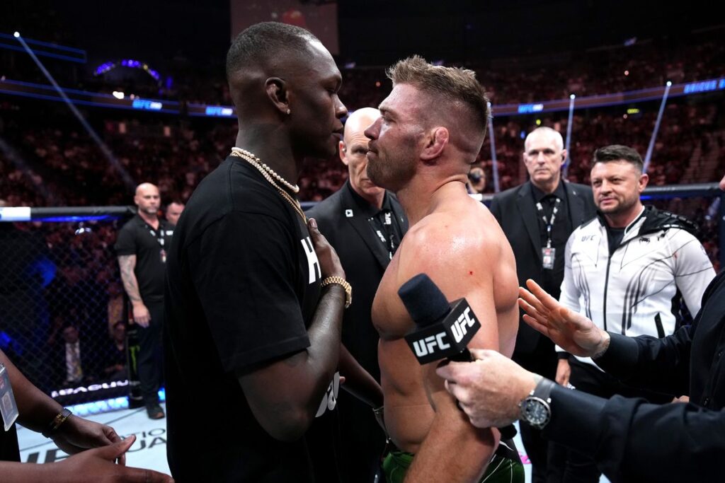 Adesanya and Du Plessis face-off