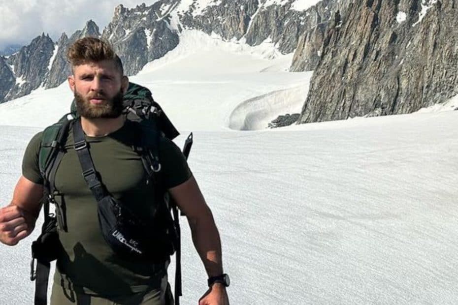 UFC star Jiri Prochazka recalls being lost in the freezing Las Vegas mountains for 18 hours: 'I had frostbite' 2 Jiri Prochazka