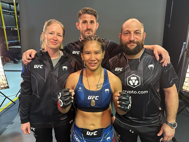 George Hickman: Bangtao Muay Thai & MMA Founder/Head Coach 4 Loma Lookboonmee George Hickman
