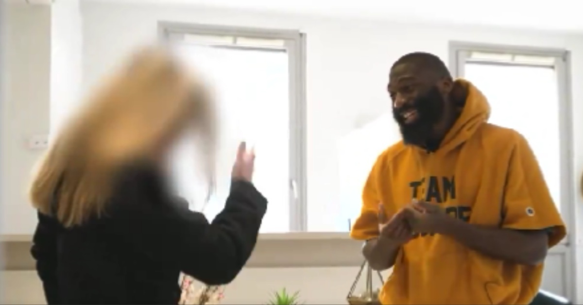 Video - Cedric Doumbe books hospital room for his PFL Europe opponent days ahead of fight night 1 Cedric Doumbe