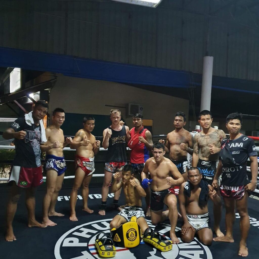 Phuket Top Team