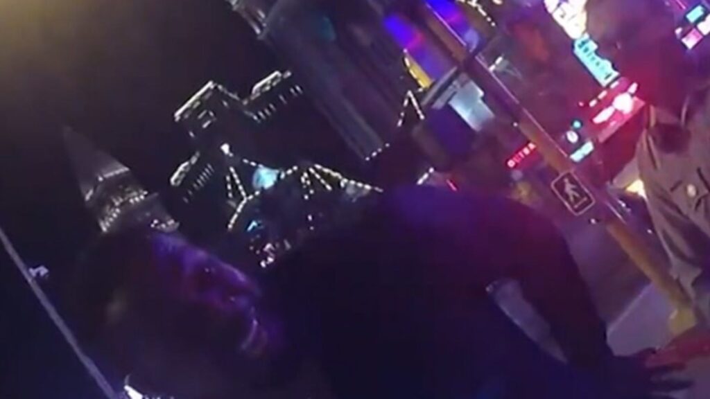 Report - 'Extremely intoxicated' UFC champ Jon Jones threatens to 'Kill' drug tester, steals cell phone 4 Jon Jones arrested in Las Vegas