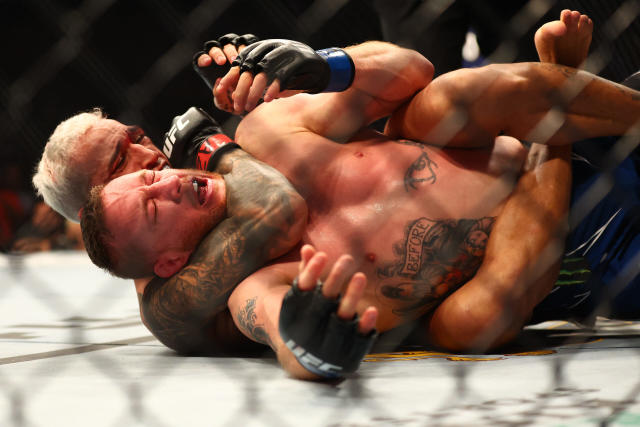 Justin Gaethje blames pre-fight concussion for lackluster performance against Charles Oliveira