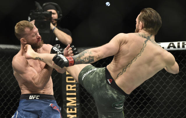 Michael Chandler reveals his plans for Conor McGregor's 'hurt leg' in their showdown at UFC 303 4 Conor McGregor