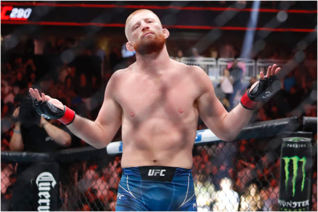 Cody Brundage mocks Bo Nickal hype ahead of UFC 300: 'People think he's the second coming of Jesus Christ' 3 Bo Nickal vs. Cody Brundage