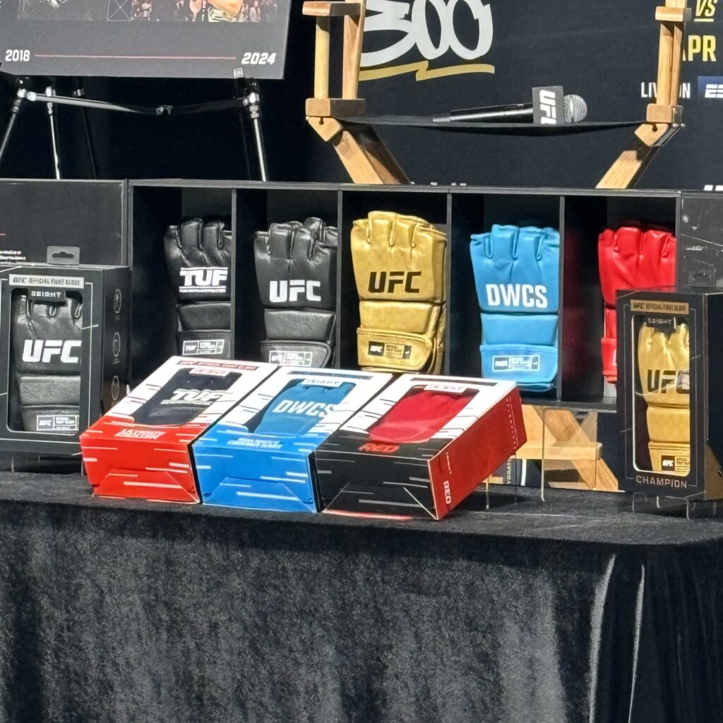 UFC gloves