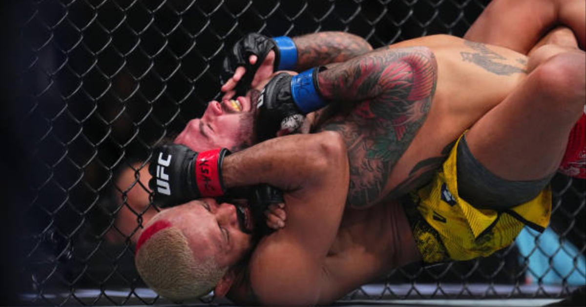 Deiveson Figueiredo turns in dominant rear-naked choke win over Cody Garbrandt UFC 300 Highlights