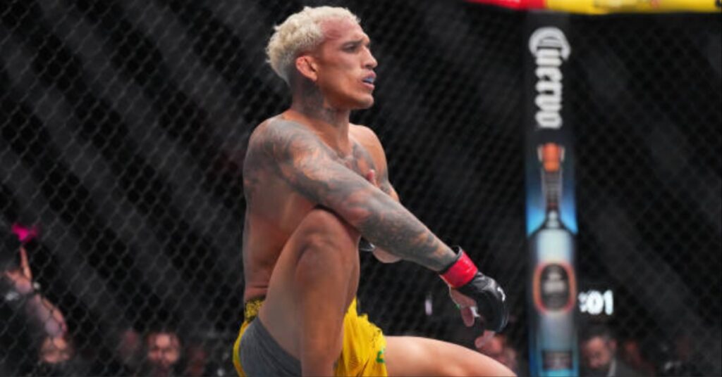 Alex Pereira defends Charles Oliveira after loss at UFC 300; no one knows what he's going through