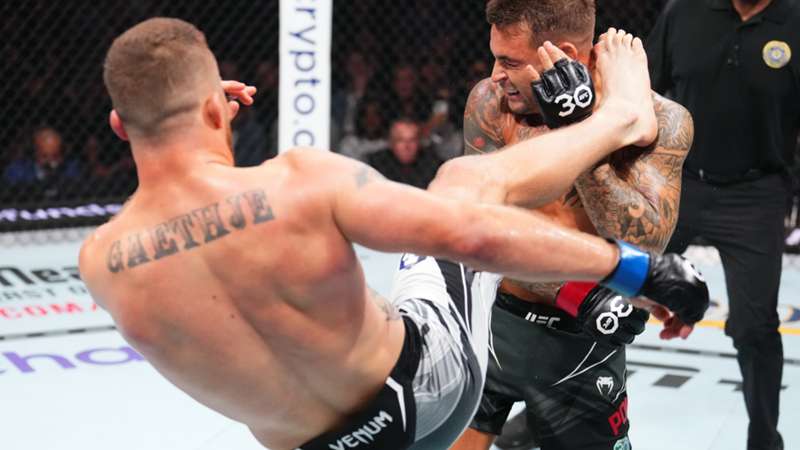 Justin Gaethje blames pre-fight concussion for lackluster performance against Charles Oliveira 3 Justin Gaethje KOs Poirier