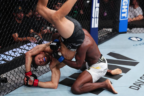Aljamain Sterling dubs his bland performance against Calvin Kattar 'the most dominant fight' at UFC 300 3 Aljamain Sterling