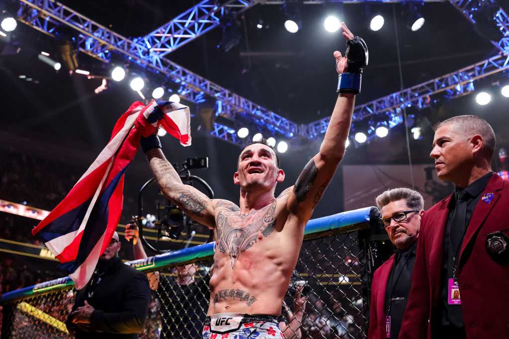 Max Holloway challenged by ex-NFL star Chad Ochocinco following UFC 300 win: 'I'll thump his chin' 4 Max Holloway