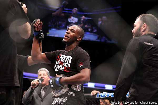 Report - 'Extremely intoxicated' UFC champ Jon Jones threatens to 'Kill' drug tester, steals cell phone 3 Jon Jones