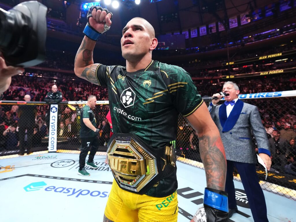 Alex Pereira offers a sassy response to Jamahal Hill getting advice from Israel Adesanya ahead of UFC 300 5 Alex Pereira