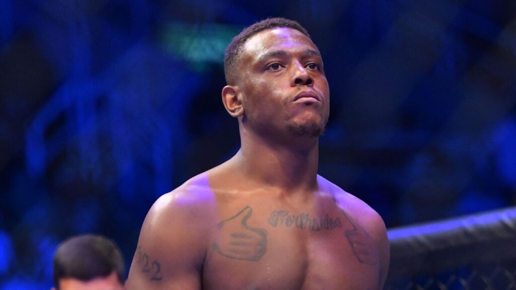 Jamahal Hill's early return from injury at UFC 300 could prove disastrous: 'He tore his Achilles clean off' 4 Jamahal Hill