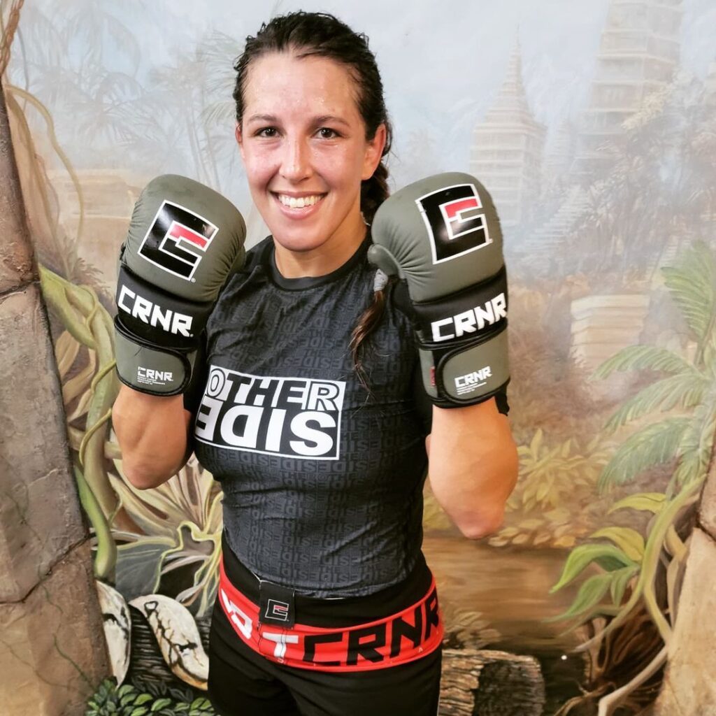 Best Canadian Female MMA Fighters