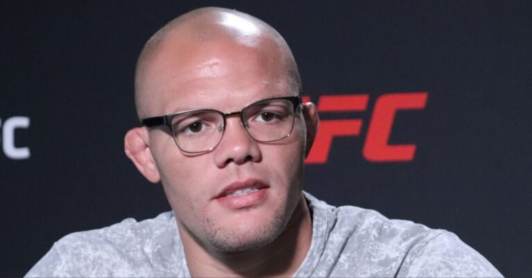 Anthony Smith confused by his ongoing beef with UFC champ Alex Pereira: ‘It’s just weird to me’