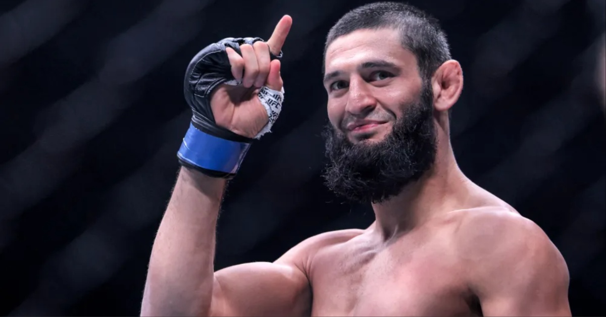 Khamzat Chimaev backed to land second round KO win over Robert Whittaker at UFC Saudi Arabia: ‘He’s got power’