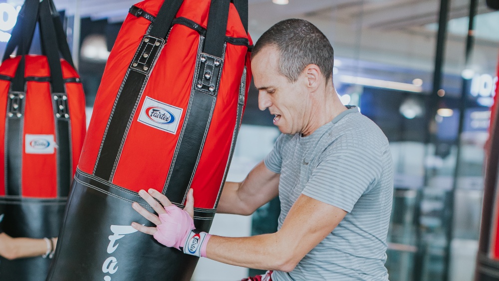 A Closer Look At The Many CEOs And Celebrities Who Train In Martial Arts And Why 2 7 tips for people over 40 starting Muay Thai