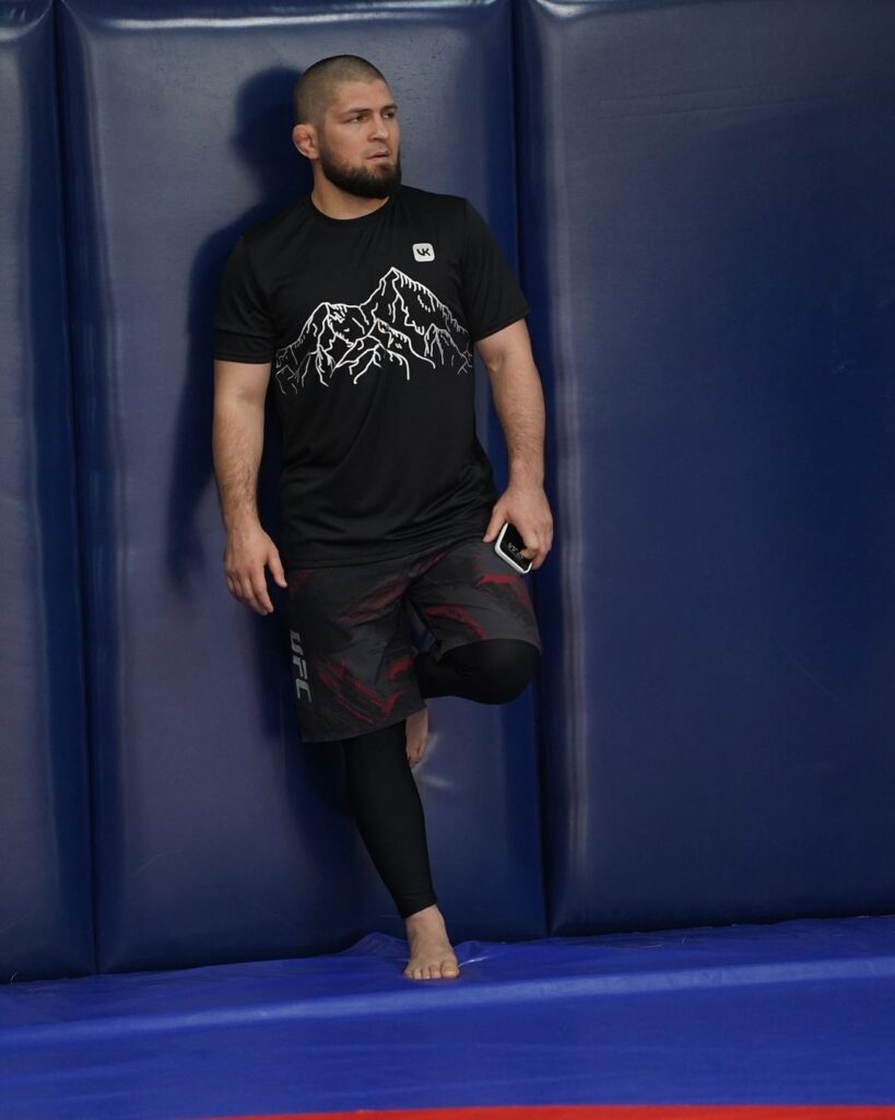 10 Best P4P Fighters in UFC History 3 Khabib Nurmagomedov