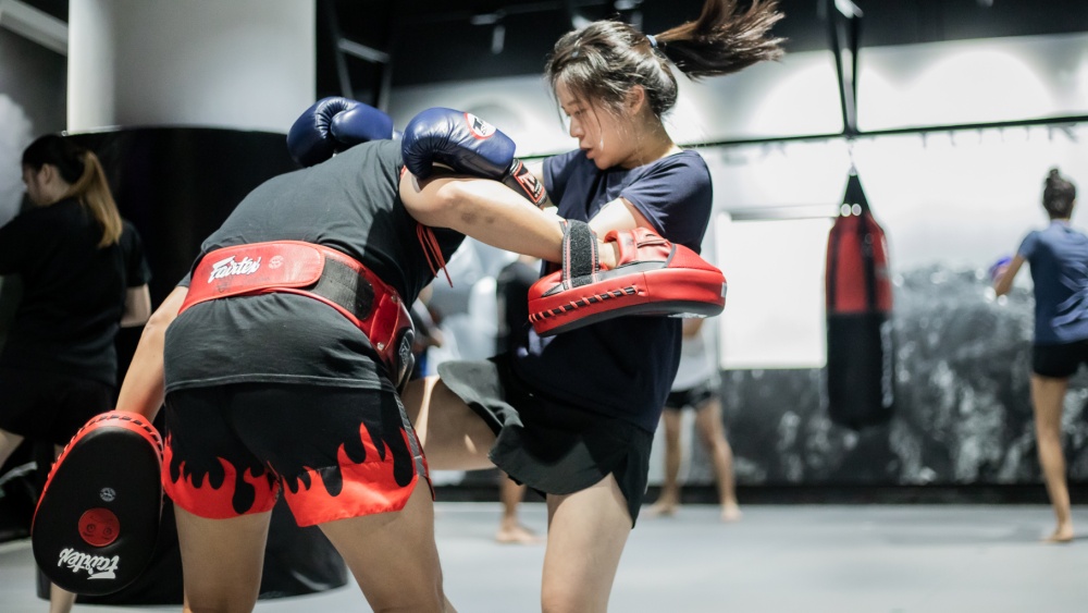 A Closer Look At The Many CEOs And Celebrities Who Train In Martial Arts And Why 4 Muay Thai Knee