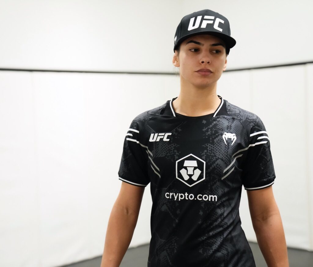 Most Popular Female MMA Fighters 5 Ariane Lipski
