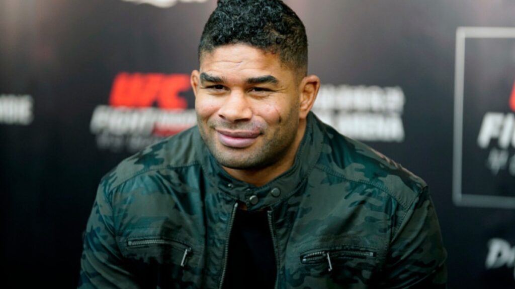 Ex-UFC star Alistair Overeem claims his daughter has been brainwashed by far left: 'She thinks she's a man' 4 Alistair Overeem