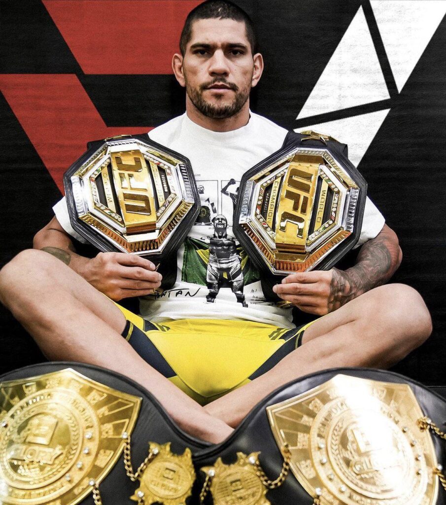 Magomed Ankalaev accuses the UFC of keeping Alex Pereira away from him: 'I will knock him out' 5 Alex Pereira