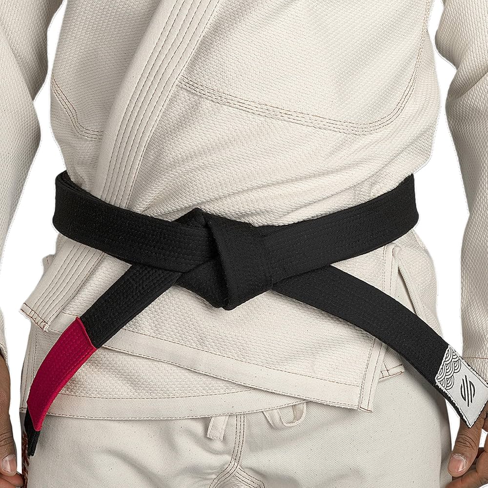 How to Tie a Jiu Jitsu Belt? 3 Jiu Jitsu Black Belt