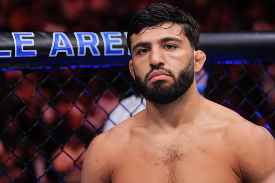 Dustin Poirier offers to fight Arman Tsarukyan for title with Islam Makhachev injured 3 tsarukyan