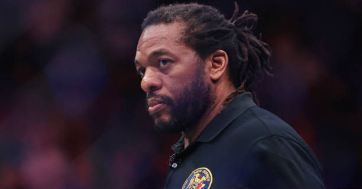 Former UFC Champ on UFC 306 Officiating: “Complete bullsh*t” - Says Herb Dean Had Money on Sean O'Malley 1 Former UFC Champ on UFC 306 Officiating: “Complete bullsh*t” - Says Herb Dean Had Money on Sean O'Malley