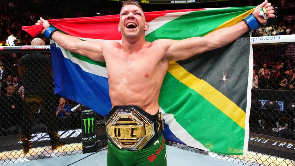 Dana White Discusses UFC Africa Obstacles: Wind, Rain, and Bugs Could Affect the Fights 2 Dana White talks UFC in South Africa