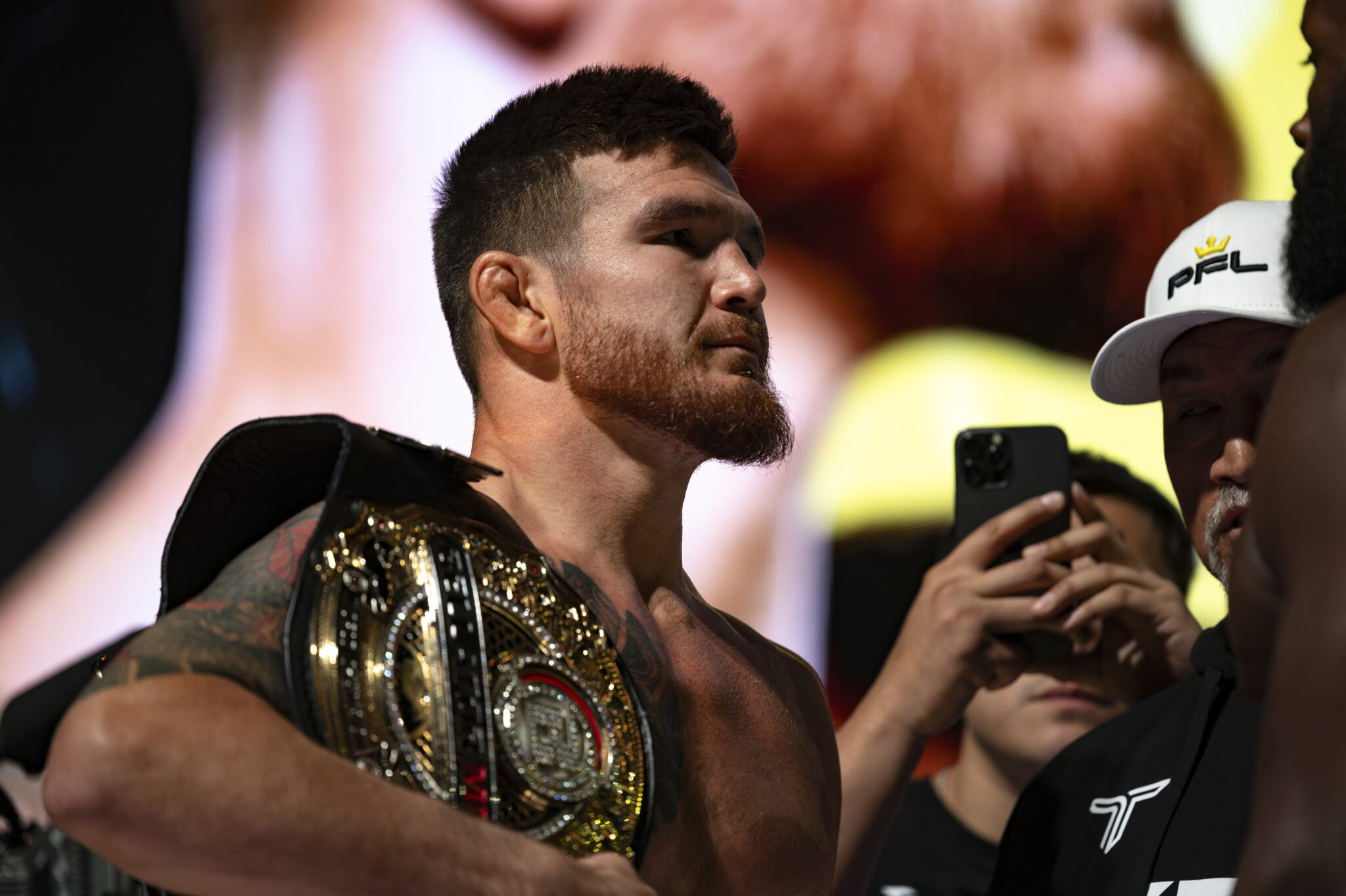 Johnny Eblen remains unbeaten in Bellator title defense against Fabian Edwards 1 Johnny Eblen PFL