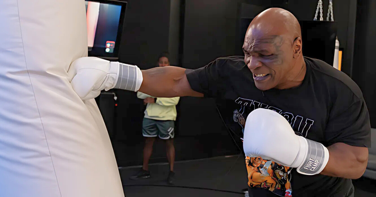 Mike Tyson Hard Hits: Watch Boxing Legends Smash the Heavy Bag Ahead of Jake Paul Showdown 1 Mike Tyson vs Jake Paul
