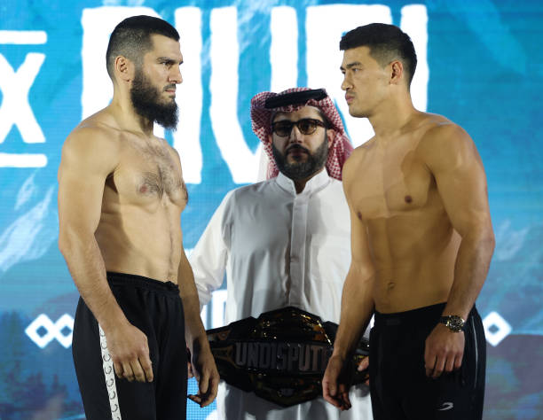Boxing Promoter Eddie Hearn Slams 'Sickening' Decision in Artur Beterbiev vs. Dmitry Bivol Fight 5 gettyimages 2177221399 612x612 1