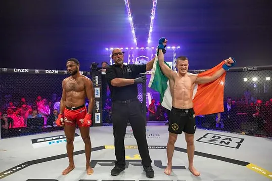 Dustin Poirier heaps praise on Paul Hughes after 'Incredible performance' in PFL win over A.J. McKee 2 hughes mckee