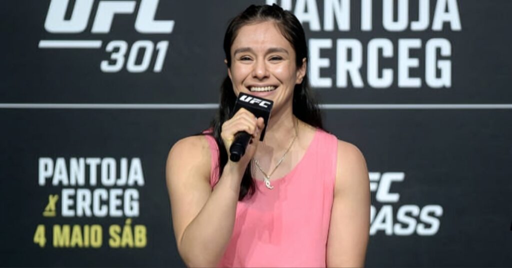 "A Beautiful War” Alexa Grasso Predicts Fireworks in Clash of Punches vs. Kicks At UFC 315 Against Natalia Silva 1 Former UFC champion Alexa Grasso reveals nasty leg break suffered during training