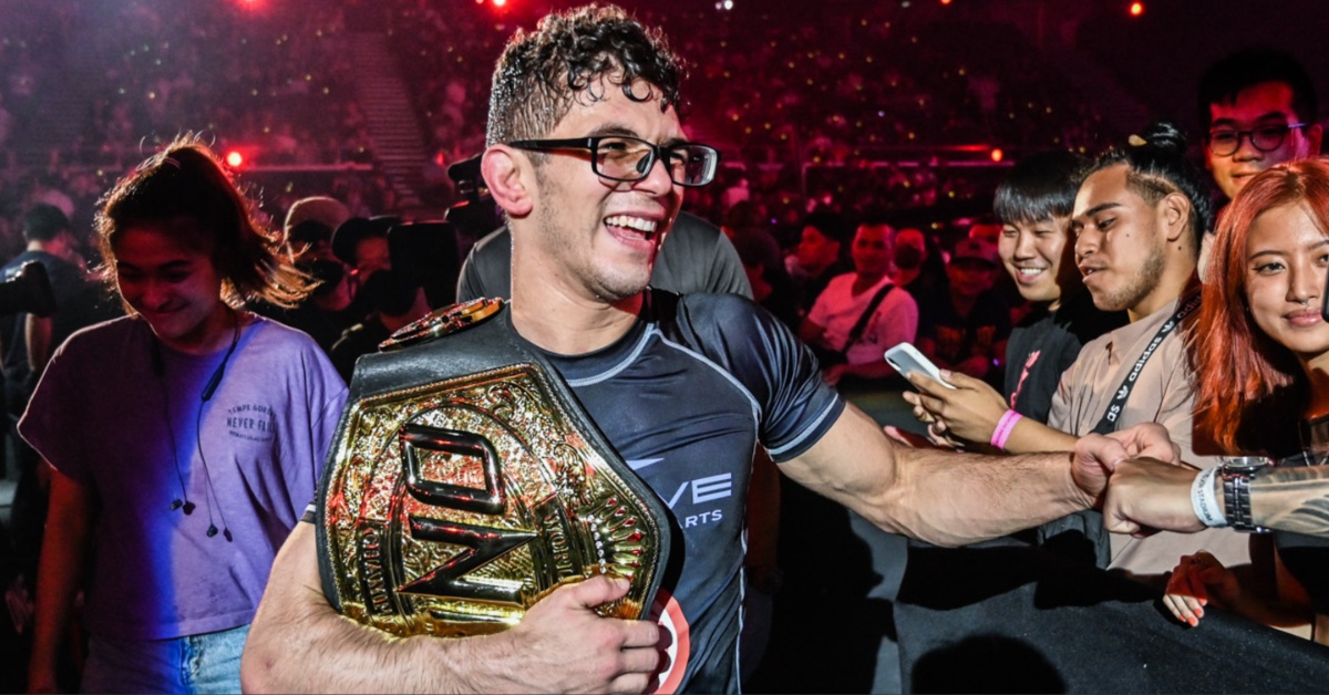 Mikey Musumeci Details Injury That Nearly Ended His Career: "My Lung Would Have Collapsed." 1 Mikey Musumeci Details Injury That Nearly Ended His Career: "My Lung Would Have Collapsed."