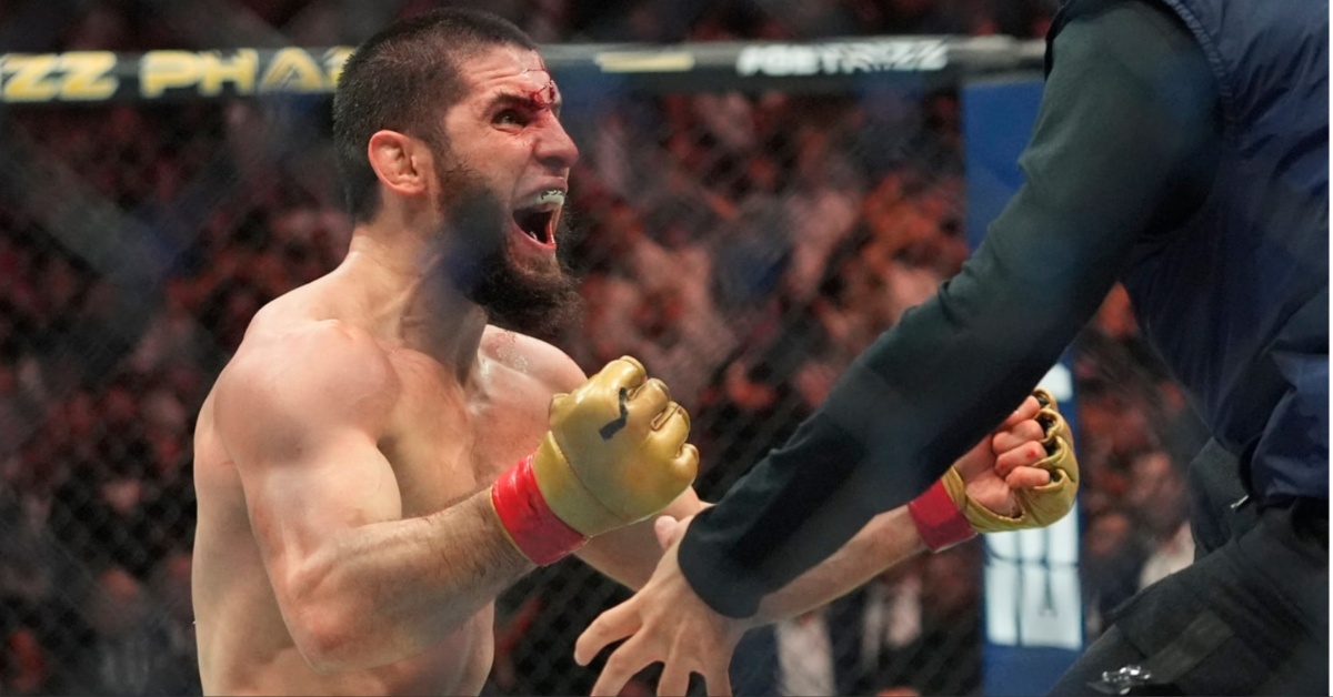 Islam Makhachev touted as massive threat to Alex Pereira in hypothetical matchup: 'He is going to submit him' 1 Islam Makhachev touted as massive threat to Alex Pereira in hypothetical matchup: 'He is going to submit him'